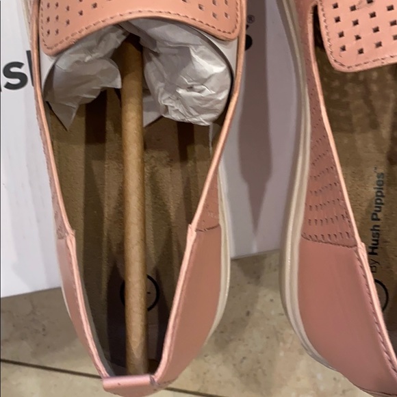 Blush Hush Puppies slip ons size 9 - Picture 8 of 11